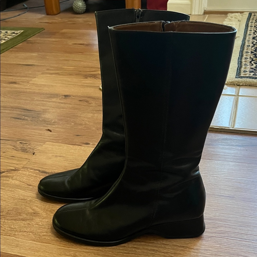 J Crew tall leather riding style boot, size 7